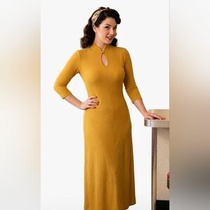 Sybilla keyhole dress size S